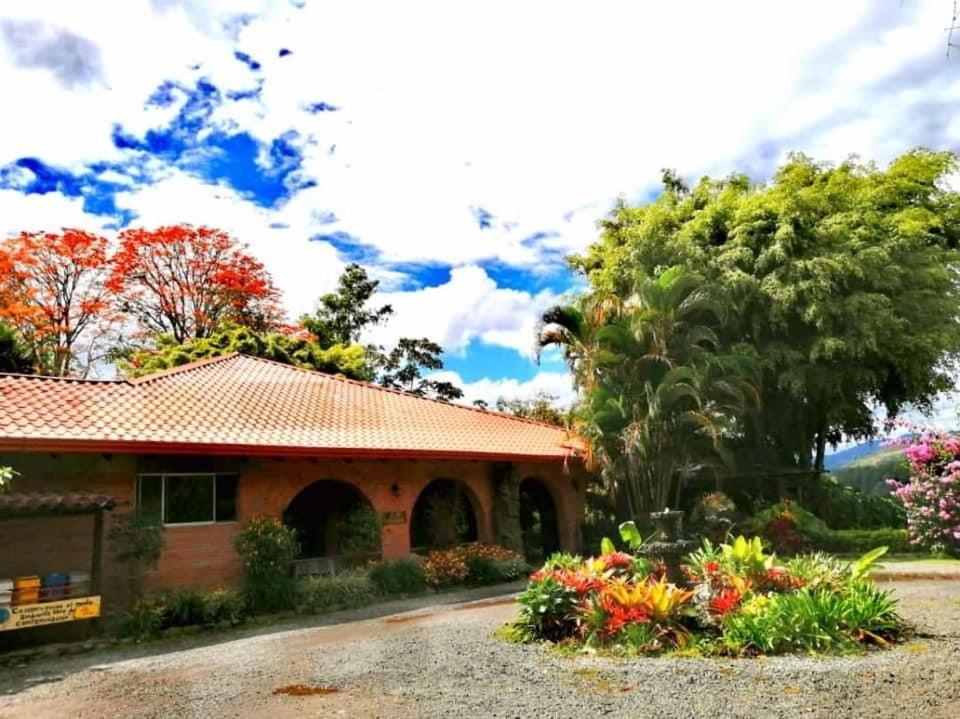 Hotel Boutique Casona Del Cafetal And Lakeside Restaurant Cachí Kültér fotó
